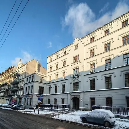 Apartment Loft With Mezzanine By Bookinghost