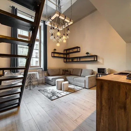 Loft With Mezzanine By Bookinghost Apartamento