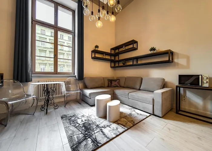 Loft With Mezzanine By Bookinghost 아파트 *